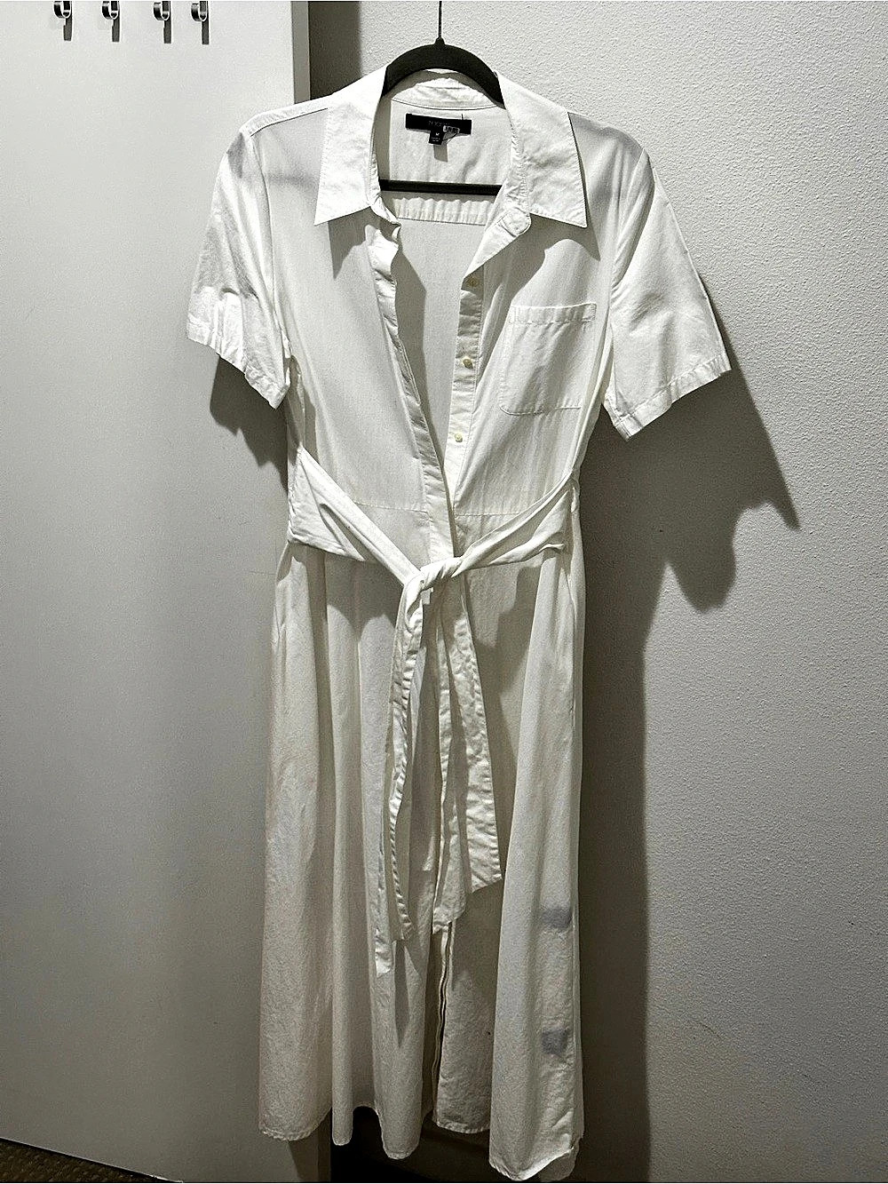 Toccin White Button Front Tie Waist Midi Dress 🤍